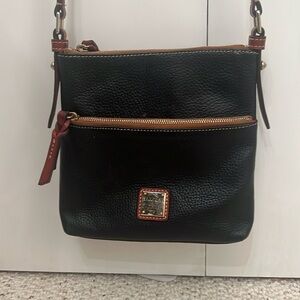 Dooney & Bourke crossbody bag